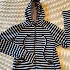 Lululemon scuba jacket